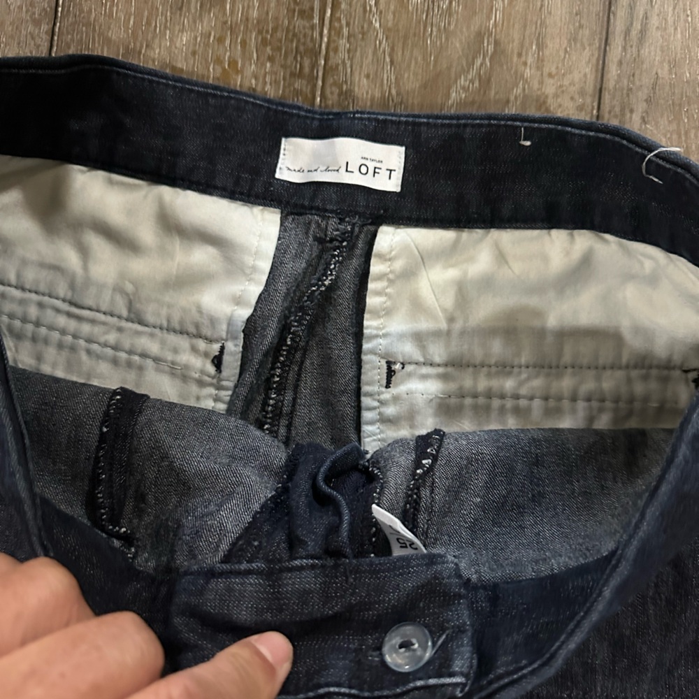 LOFT Indigo Denim Shorts - Picture 3 of 8
